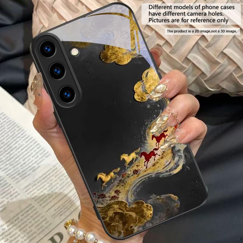 Золотой конь скачет Для Для Samsung Galaxy S25+ S24+ S26 Ultra S25 Edge S24 FE S23 S22 S21 S20 Plus Черный Стеклянный Чехол для Телефона
