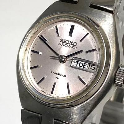 Б/у Рабочее item Seiko 2206-0070 ручной завод женские 70-е S000052