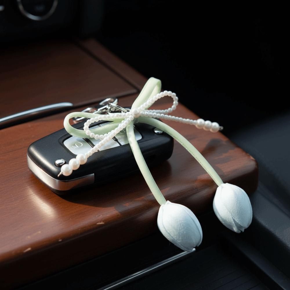 Handmade Tulip Pendant Cartoon Heart Bag Charm Cute Pearl Tulip Keychain Car Accessory
