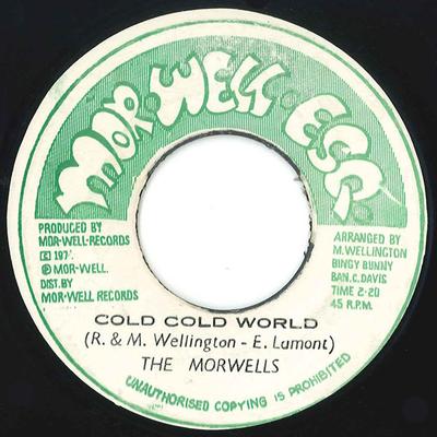 7-дюймовая пластинка MORWELLS Cold Cold World Morwell Strikes A NONE Morwell Esq. 1974 Ямайка Регги Ска Даб Б/у