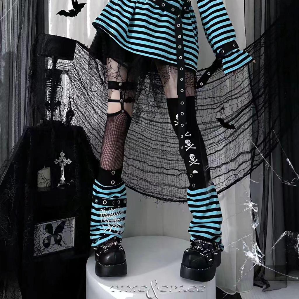 Вышитый черно-красный полосатый панк-топ с открытыми плечами - Длинный рукав