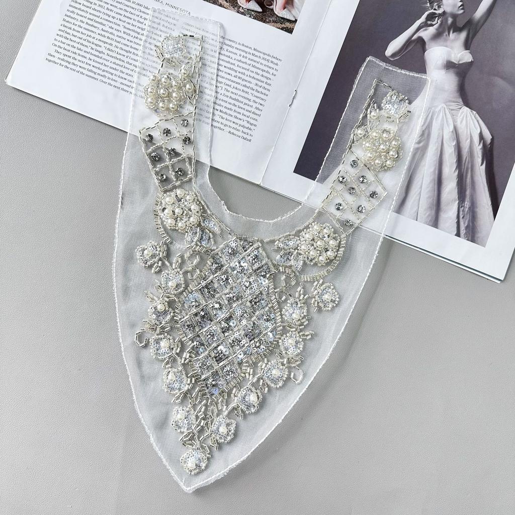 White Handmade Beaded Sequined Flower Mesh Collar Exotic Dress Wedding Decoration Accessories Front Collar Cloth Sticker