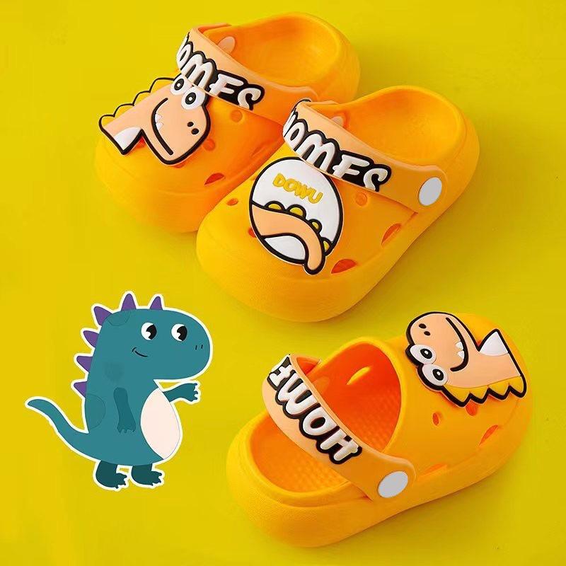 Детские милые летние шлепанцы с медведем, нескользящие: Мягкая подошва, крутые клоги для мальчиков и девочек