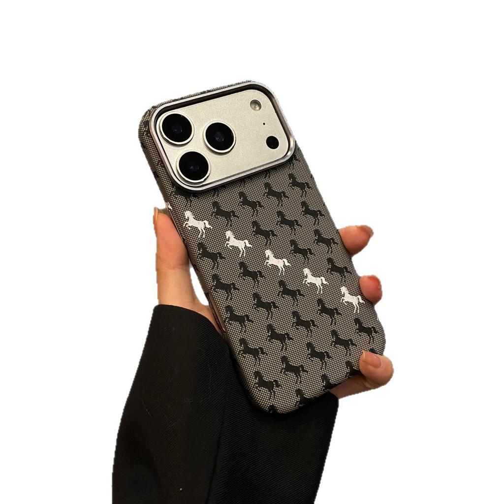 Применимо к iPhone17PROMAX Керамическая Сенсорная Магнитная Чехол-Наклейка для Мобильного Телефона Apple 16 Год Лошади Новогодний Чехол 15