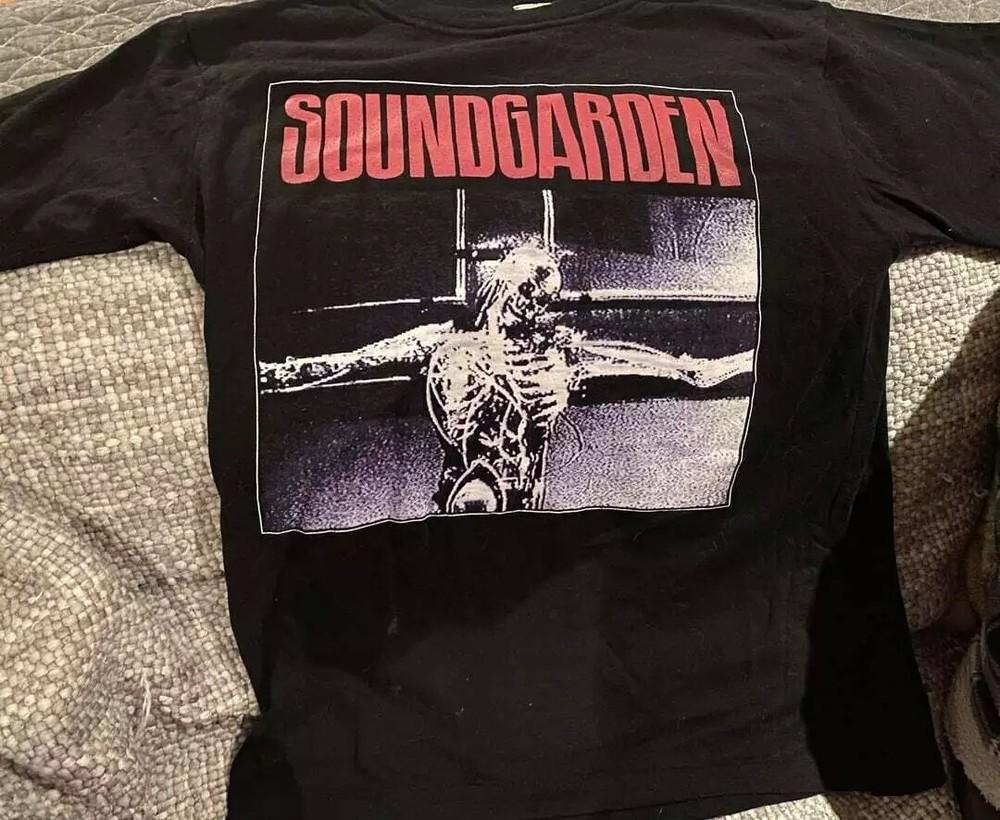 Soundgarden 1997 Australasian Tour Retro Style Black Unisex Tshirt S5XL Unisex T-Shirt