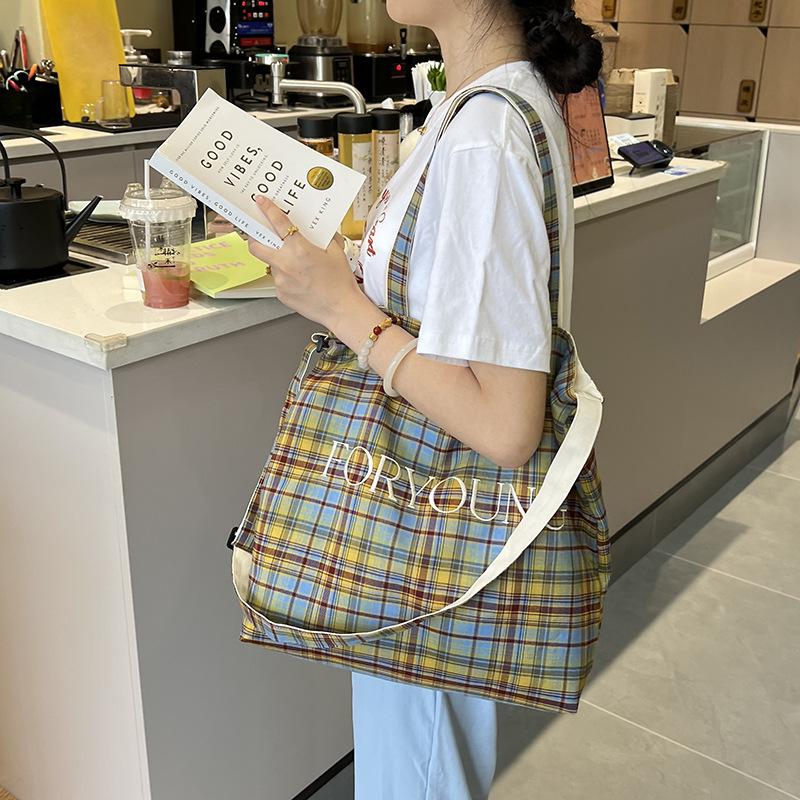 Retro Plaid Ladies Canvas Tote Handbags Large Capacity Portable Women's Shopping Bag Letter Print College Girls Shoulder Bag