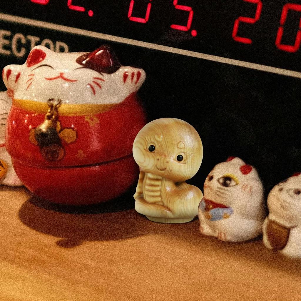 2025 Статуэтка со знаком зодиака Статуэтка Компактная Змея Резьба по дереву Змея Новое украшение Украшение Змея удачи Приветствие Весны Новое украшение Новое