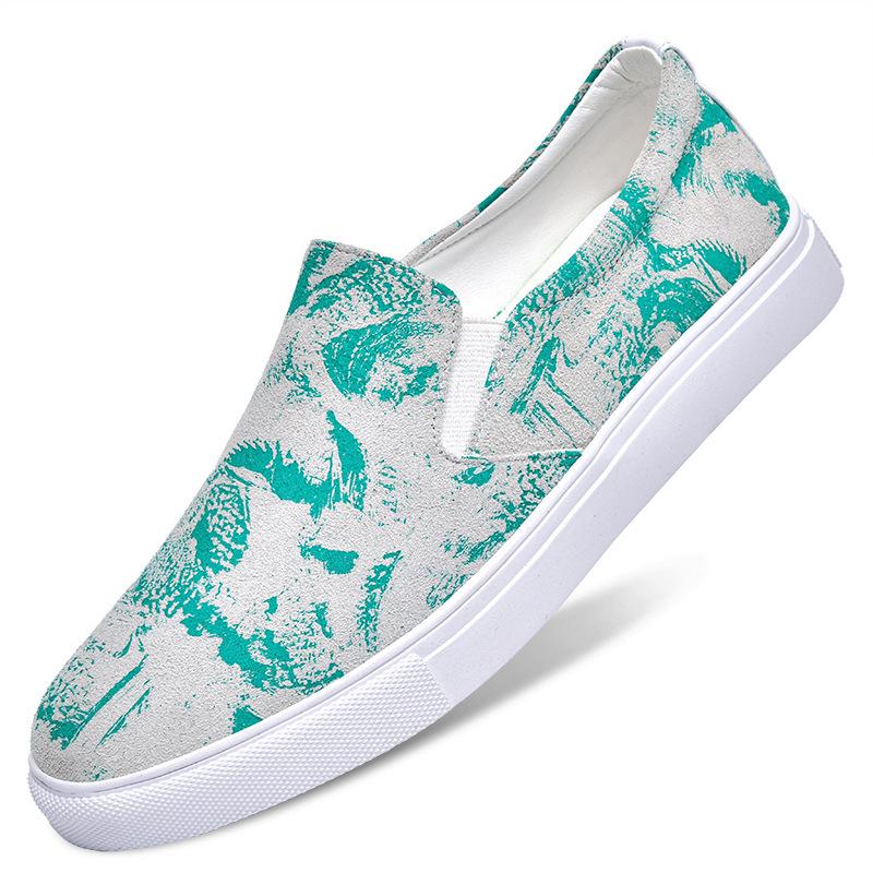 2024 Европейская новая мужская обувь из натуральной кожи, повседневная обувь, трендовые принты, плоские туфли для скейтбординга, модные лоферы без застежек 38-46