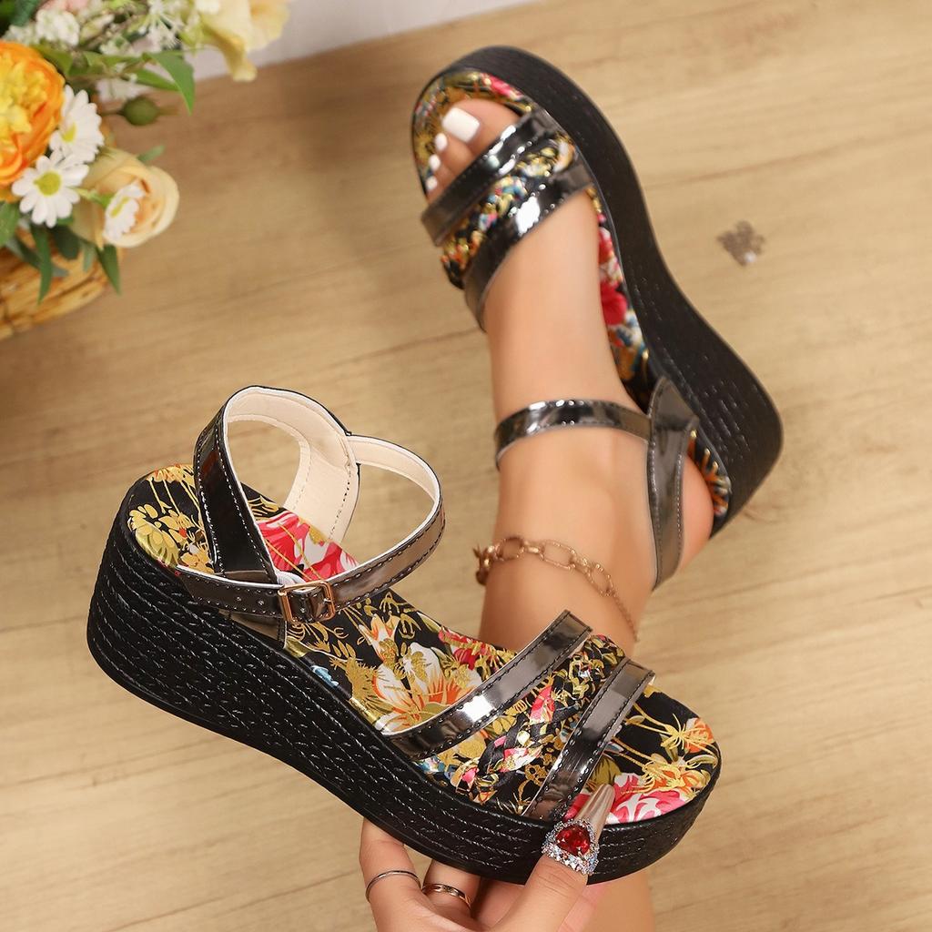 Large Size Sandals Women's Summer New Buckle Wedge Heel Thick Sole Roman Sandals Casual Sandals