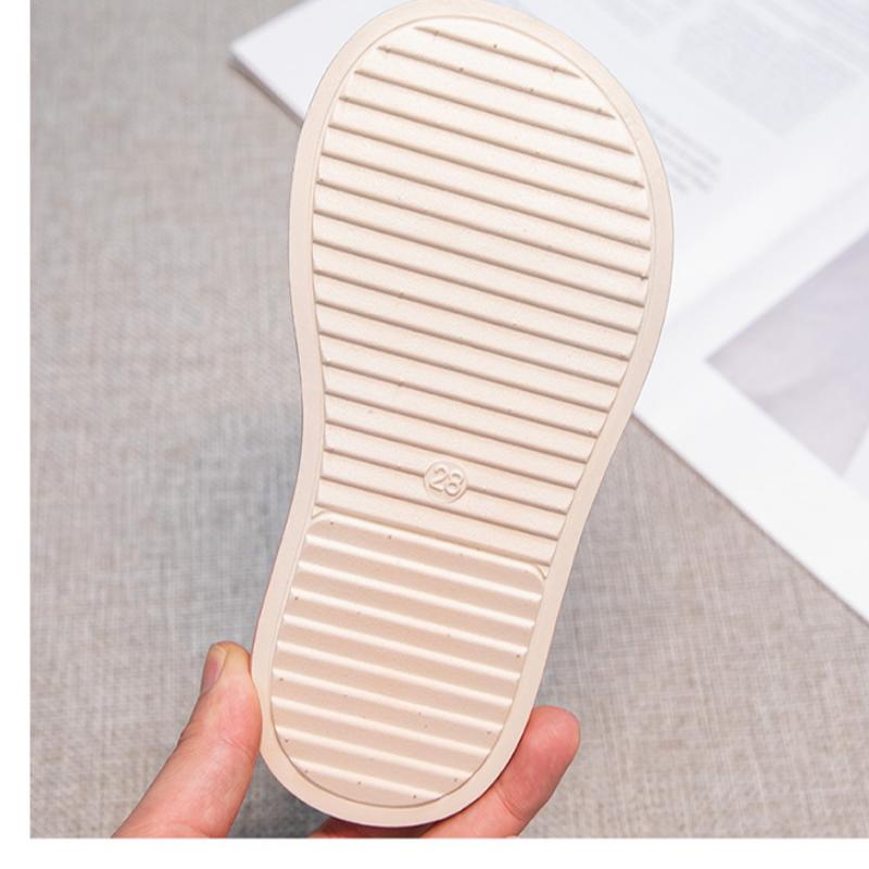 Сандалии для девочек, летние новые детские туфли принцессы, модные летние туфли для девочек с мягкой подошвой из кожи