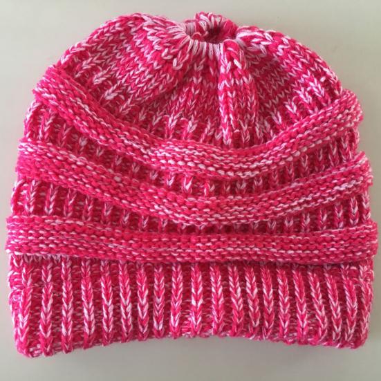 Женская шапка с отверстием для хвостика Зимняя теплая вязаная шапка с отверстием для хвоста Мягкая эластичная шапка крупной вязки для небрежного высокого пучка