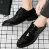 Fashion Bright Upper Patent Leather New Social Shoe for Men Pointed Toe Dress Shoes Man Italian Footwear Gentleman Clothing 2024 Trend