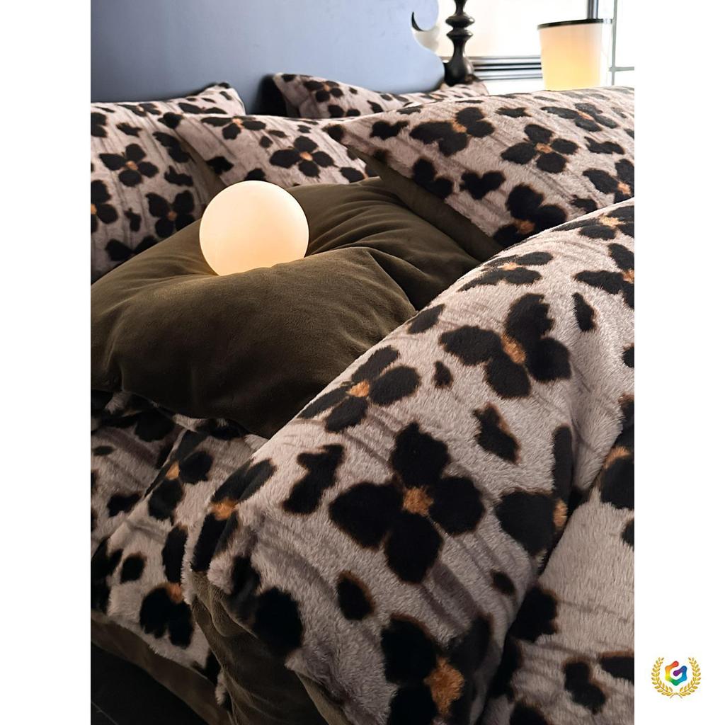 Premium Leopard Print Velvet Fleece 4-Piece Set: Winter Stain-Resistant, Double-Sided Coral Fleece, Warm Duvet Cover Bed