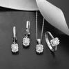 Вневременная элегантность: Изысканный комплект серебряных украшений с камнем багет 925 карата для незабываемых моментов