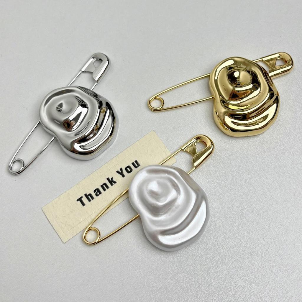 Irregular Spiral Brooch Baroque Pearl Geometric Brooch Women Elegant Luxury Banquet Anniversary Jewelry Gifts