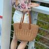 Женская плетеная соломенная сумка-тоут большой вместимости с одним плечевым ремнем