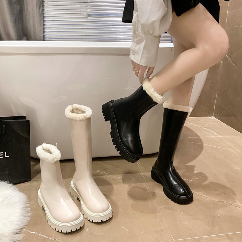 Зимние хлопковые теплые кожаные ботинки 2024 года на толстой подошве с черными женскими ботинками для курения с мягкой хлопковой подкладкой