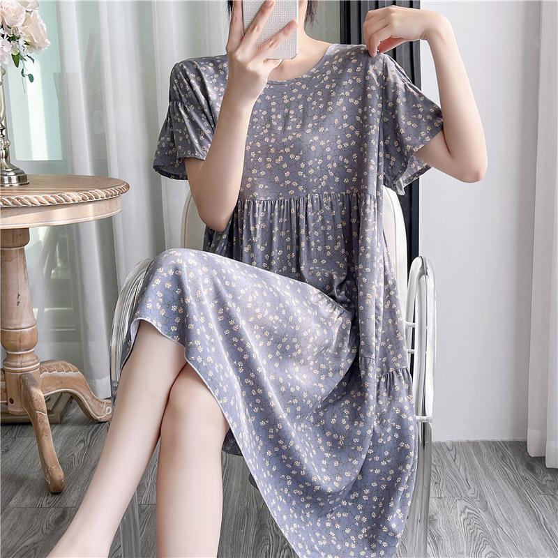Cotton and silk nightgown women's summer thin short-sleeved cartoon printed pajamas can be worn outside long large size loose knee pajamas