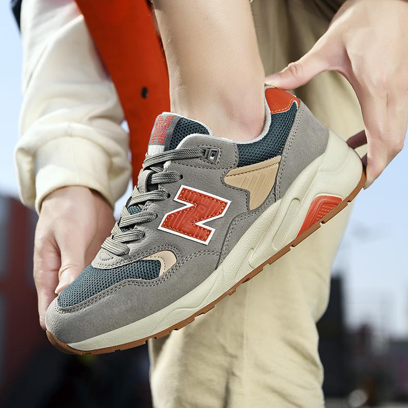 Весна и Осень Новые Крутые Кроссовки для Пары N-word Износостойкие Кроссовки Модная Мужская Обувь Легкая и Дышащая Повседневная Обувь Женская