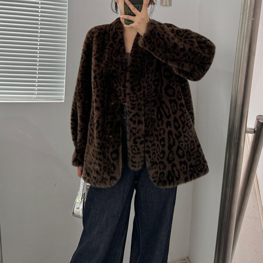Новое экологически чистое меховое женское леопардовое пушистое пальто с дизайнерским смыслом осень-зима ретро мода ленивое пальто