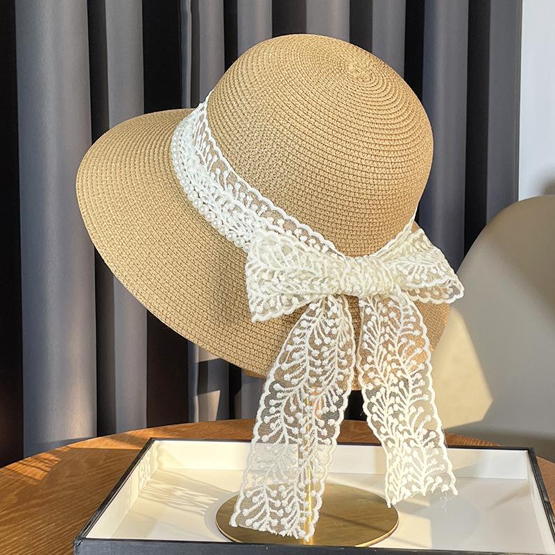 Summer Fashion Lace Bow Beach Travel Sun Hat, 100% Paper Straw Crocheted Flat Top Hat with Buckle Closure, Unisex Sun Protection for Weddings