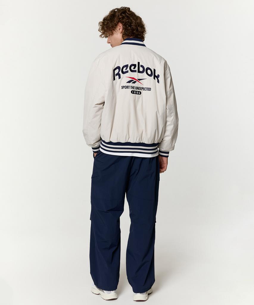 Reebok Теплые брюки-карго из ткани - Темно-синие