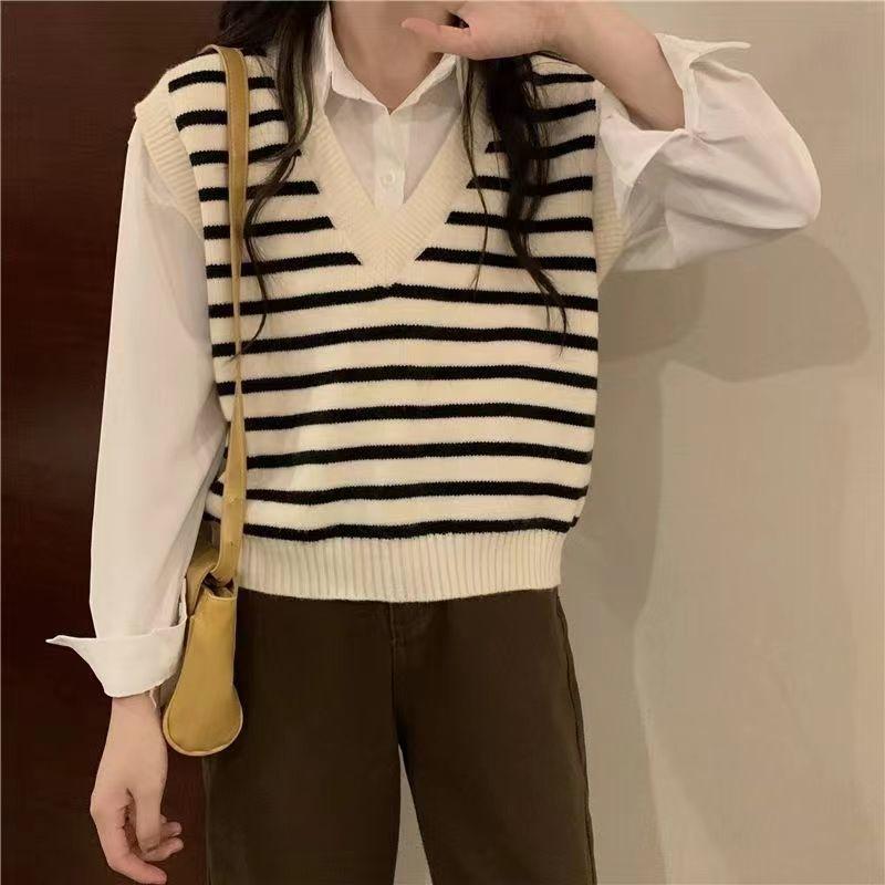 Striped Knitted Vest Women's Design Sense Autumn Outerwear Stacked V-neck Sweater Top Women
