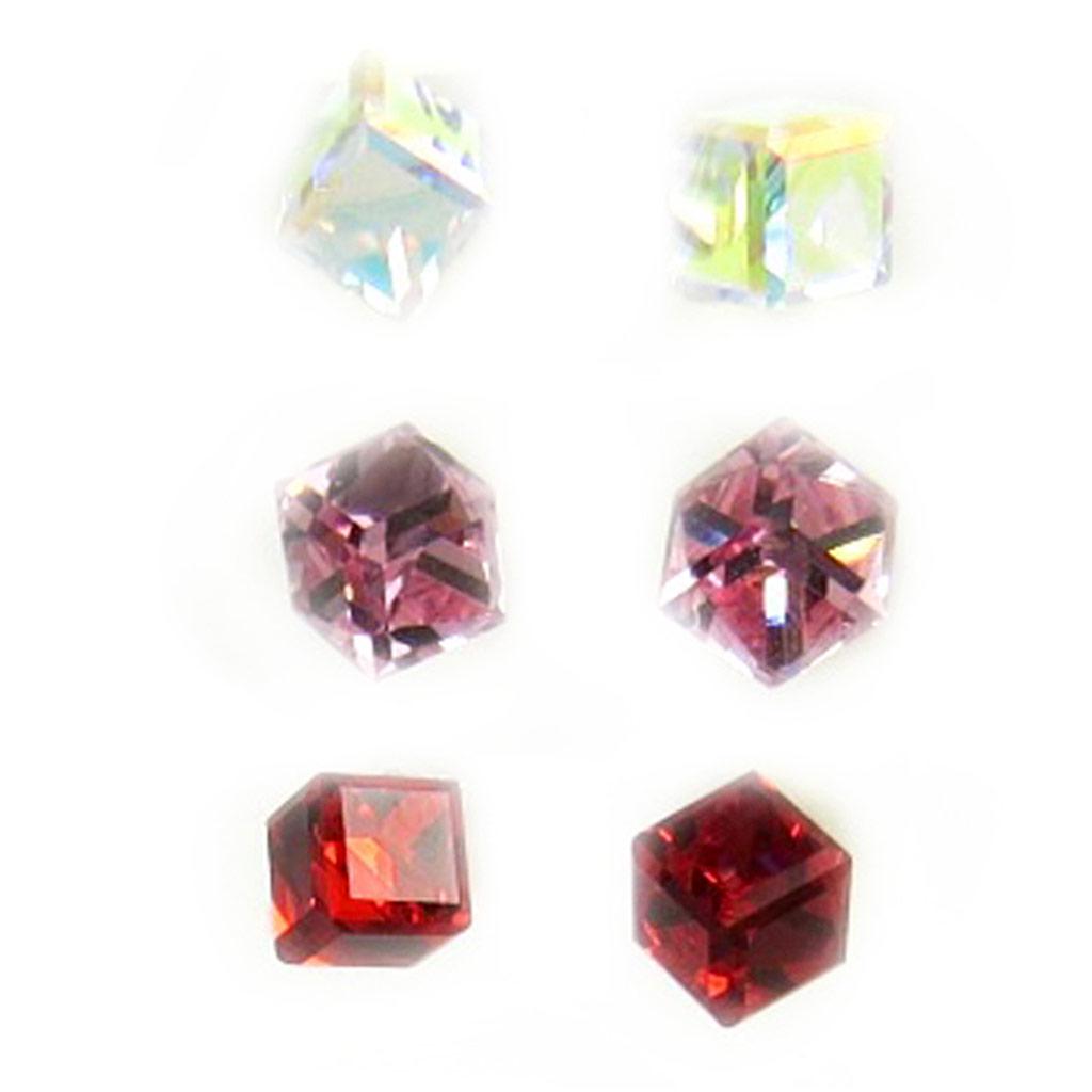 Les Trésors De Lily [L6299] — Набор из 5 пар серег «Cubes de Cristal» розового, красного и белого цветов — 4 и 6 мм.