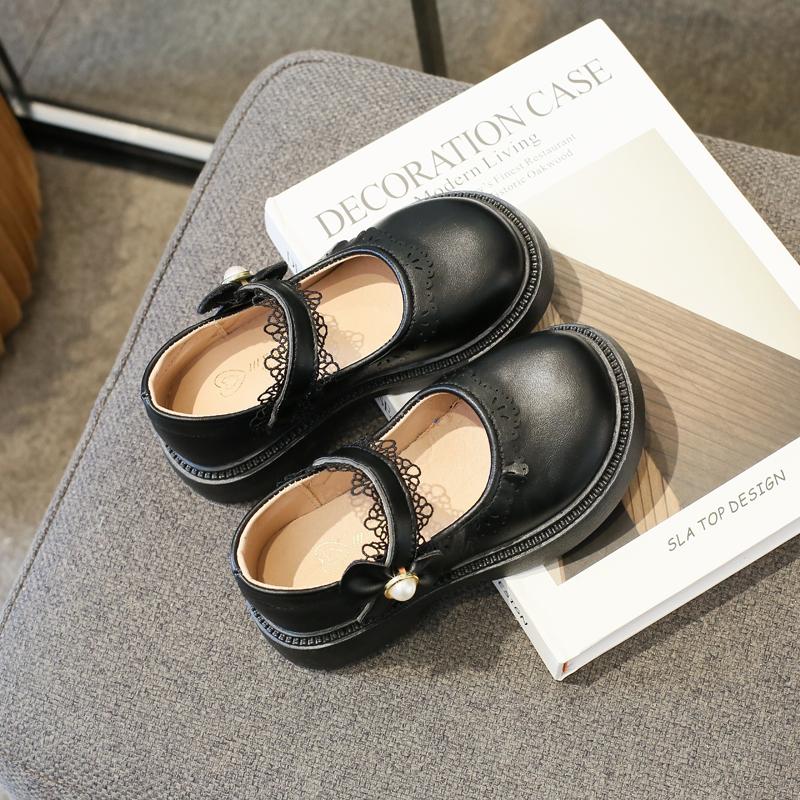 Детская кожаная обувь Весна и Осень Девочки Британский стиль Черный Осень Новые Кружева Жемчуг Липучка Детская Мода Повседневная Обувь