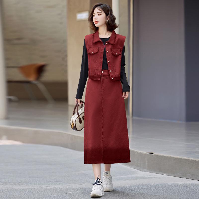 Градиентный джинсовый комплект-тройка миди-юбка - 2025 Стильная и молодящая мода (Модель LU8933)