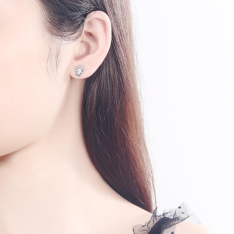 Серьги-гвоздики из стерлингового серебра S925 в корейском стиле с изображением девушки из мультфильма, милые, милые, студенческие серьги из серебра