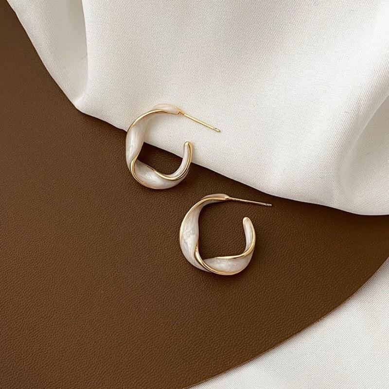 Pinkdudu Новые модные фиолетовые серьги-гвоздики в форме буквы C, простые креативные кремово-белые геометрические серьги для женщин, ювелирные изделия PD1361