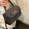Korean-Style Bow Baguette Shoulder Bag: 2025 Fashionable Textured Women's Crossbody