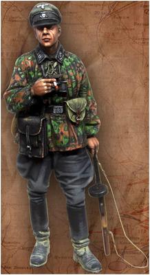 Evolution Miniatures Масштаб 1/35 Немецкий офицер Ваффен СС на перекуре, Курск, 1943 Смоляной набор (EM-35230)