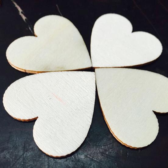 100Pcs Wooden Love Heart Shape Embellishment Plaques Wedding Craft 20/30/40mm