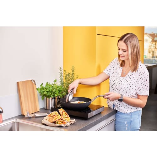 Lesley Locking Tongs with Silicone Guard, New Large, 12987