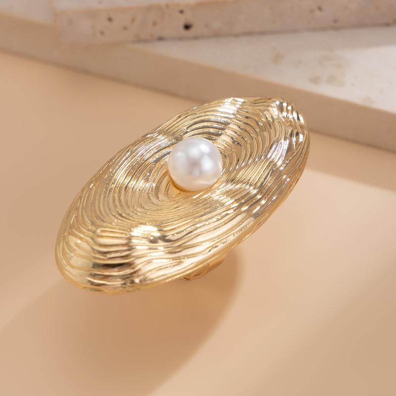 Женские кольца Модный креативный жемчуг Металлическое кольцо с отпечатками пальцев Преувеличенное большое открытое регулируемое кольцо на палец Праздничная вечеринка Ювелирные аксессуары