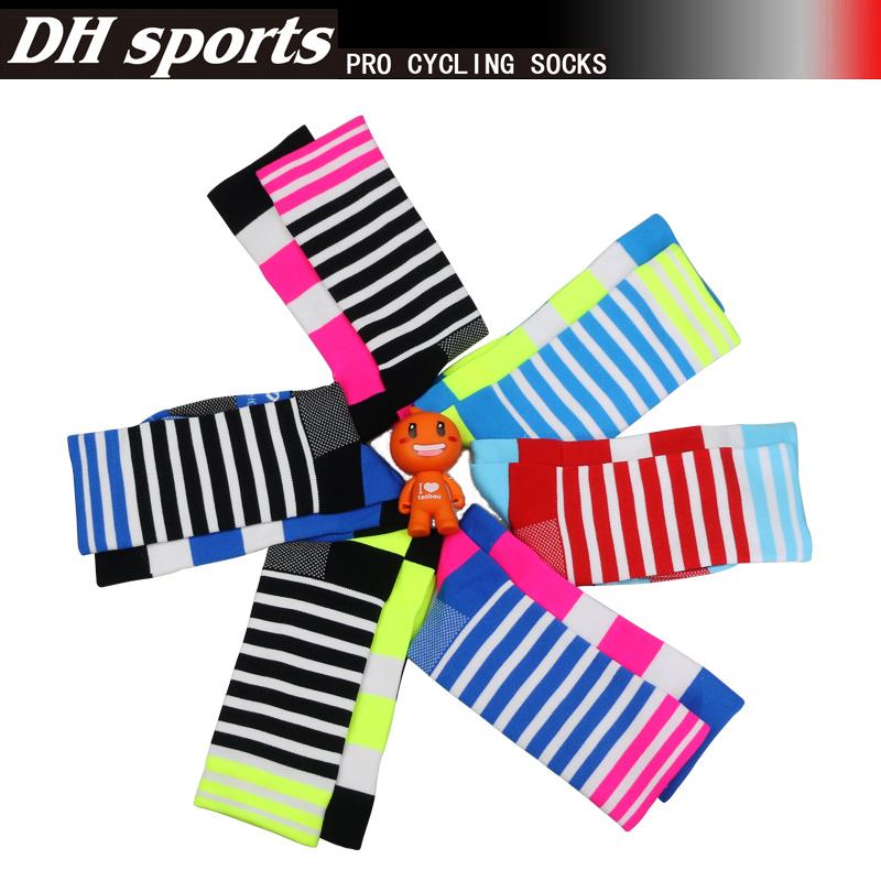 DH SPORTS Professional Cycling Socks Best Funky Breathable Wicking Road Bicycle Sport Compression Running Socks