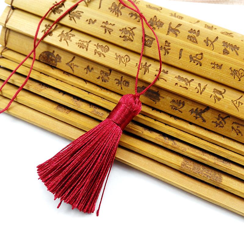 Short 5cm DIY Handmade Tassel Pendant for Phones or Cars - Retro Style