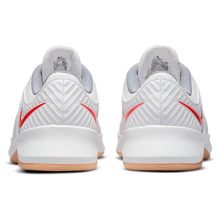 Nike MC Trainer 'Платиновый оттенок Чили Красный' (унисекс) Беговые кроссовки Platinum Tint / Wolf Grey / Gum Yellow / Chile Red CU3580 004