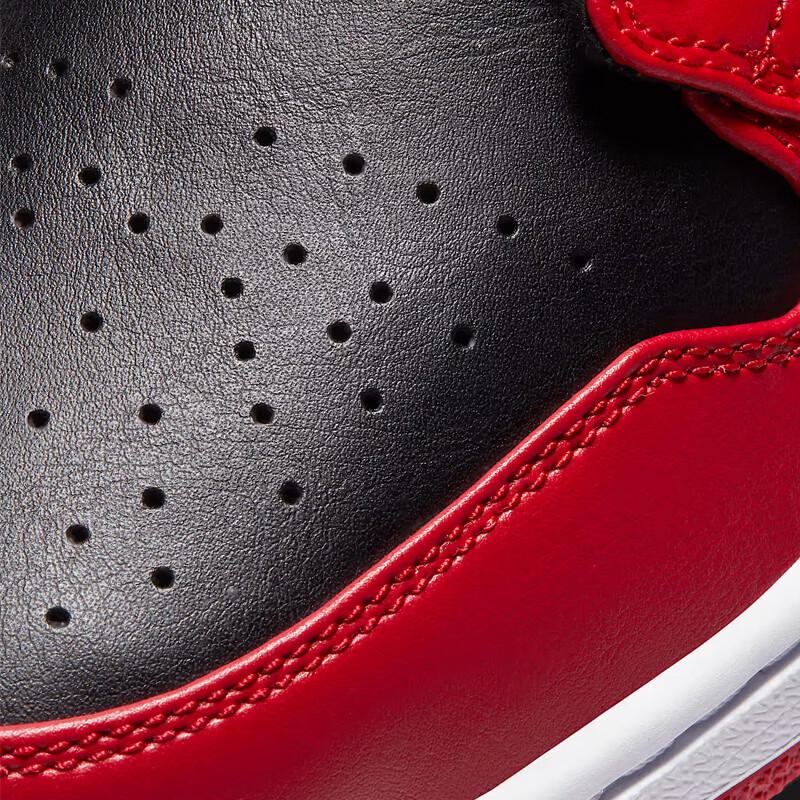 Jordan Кроссовки AJ1 Reverse Bred 'Год Лошади'