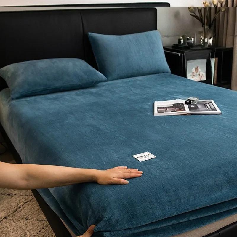 Мягкая теплая плюшевая простыня, эластичный наматрасник, пушистый коралловый флис, постельное белье, зимняя роскошная двуспальная кровать для пар, постельное белье