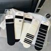 Носки Женские Белые Гольфы в Полоску Универсальные Женские Гольфы для Наслаивания Японские Трендовые Черные Чулки