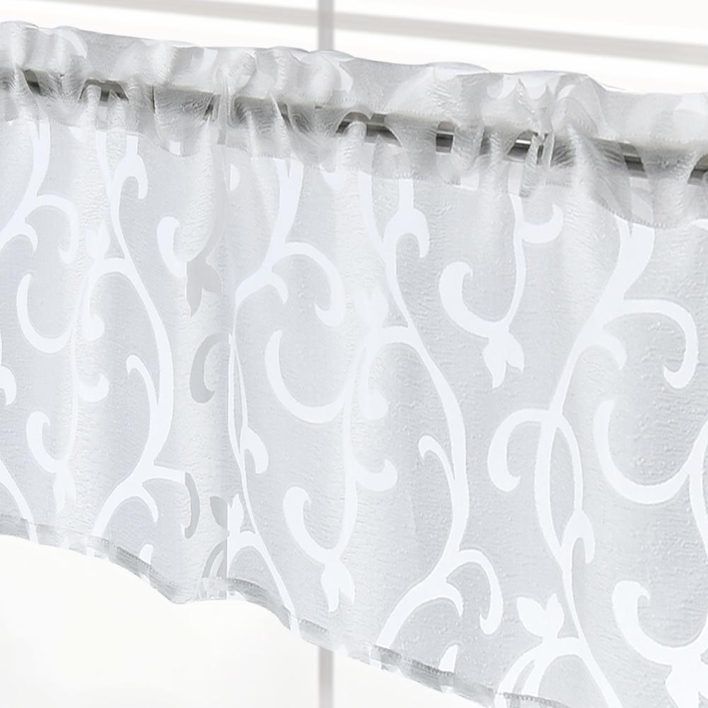 Занавеска на окно