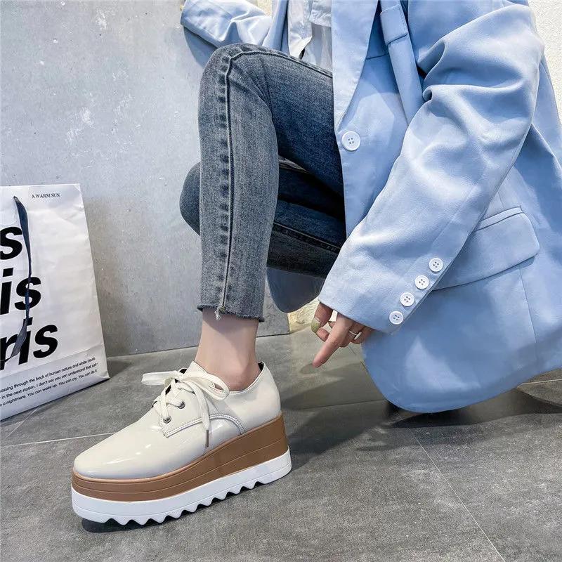 Женская обувь, Туфли на платформе на танкетке, Женские 41 Лоферы из лакированной кожи в британском стиле на толстой подошве на шнуровке