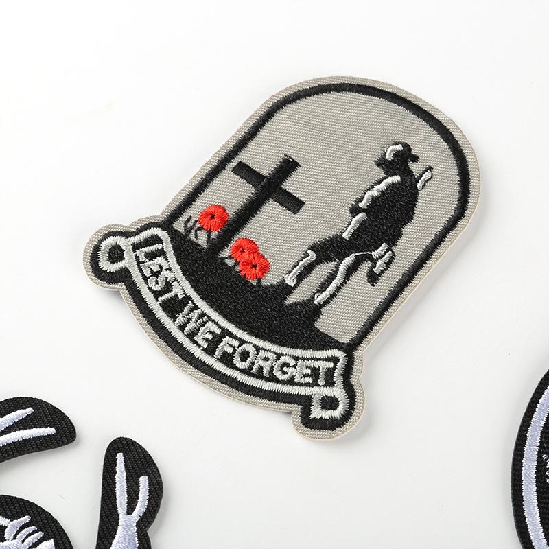 Круглая вышитая нашивка на одежду - наклеиваемый значок