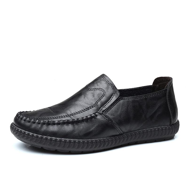 Fashion Genuine Leather Mens Loafers Comfortable Slip On Driving Casual Shoes Soft Bottom Men's Boat Footwear Fashion Comfortable Lazy