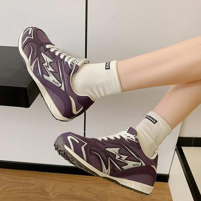 Женская обувь – Кроссовки