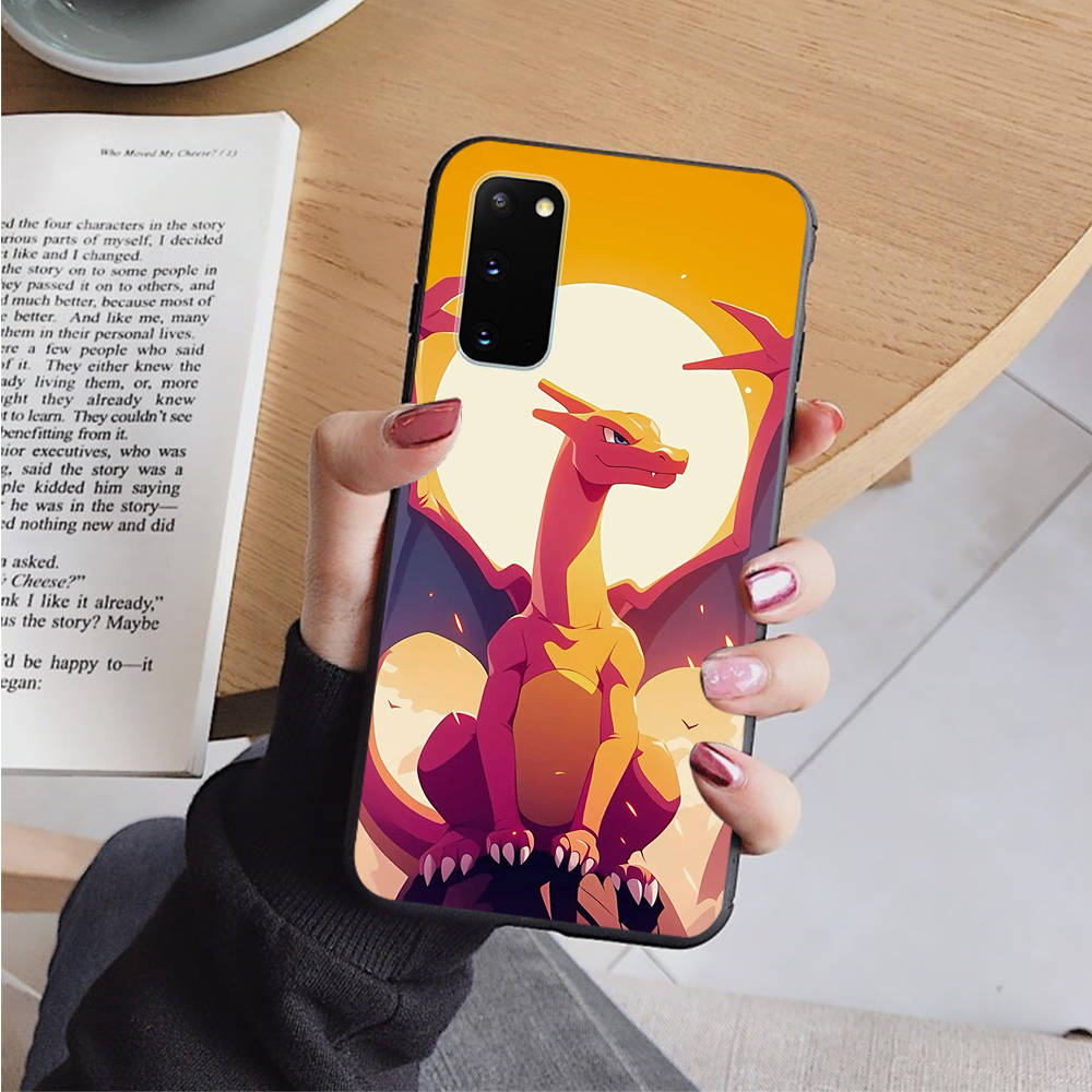 Чехол AP3 Charmander Pokemon Black для iPhone 16 15 Plus 14 13 12 11 Pro 8 7 6S SE 5S X XR XS Max Realme C30 C33 C31 9I Huawei Y8P Y9 Sofe Cover