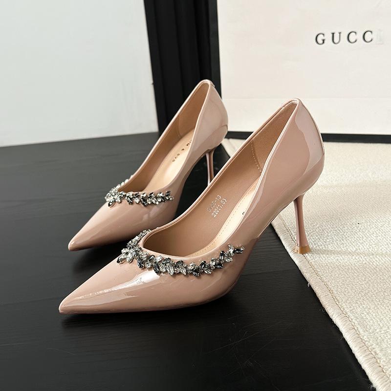 G860-13 French 2025 new professional high heels women's thin heels sexy rhinestone chain shallow temperament single shoes